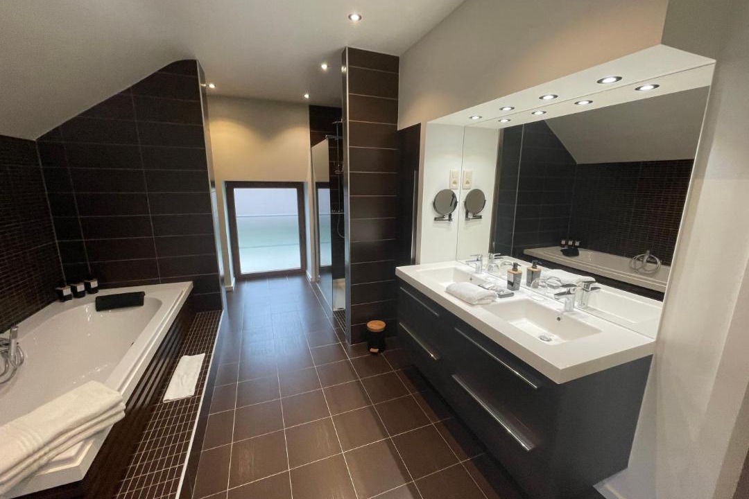 Photo of Bathroom in Baisy-Thy