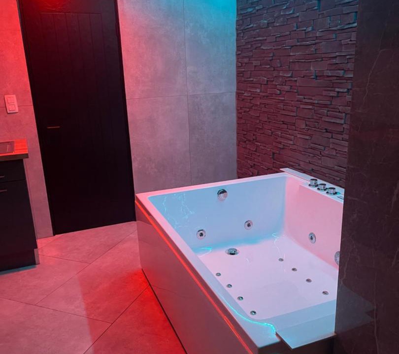 Photo of Bathroom in Koekelberg