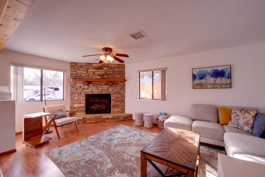 Photo of Livingroom in Prescott
