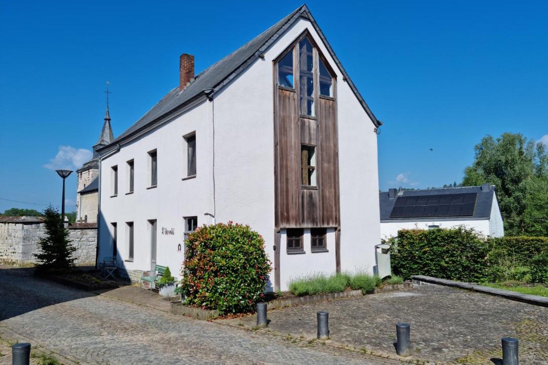 Photo of Buildings in Heure