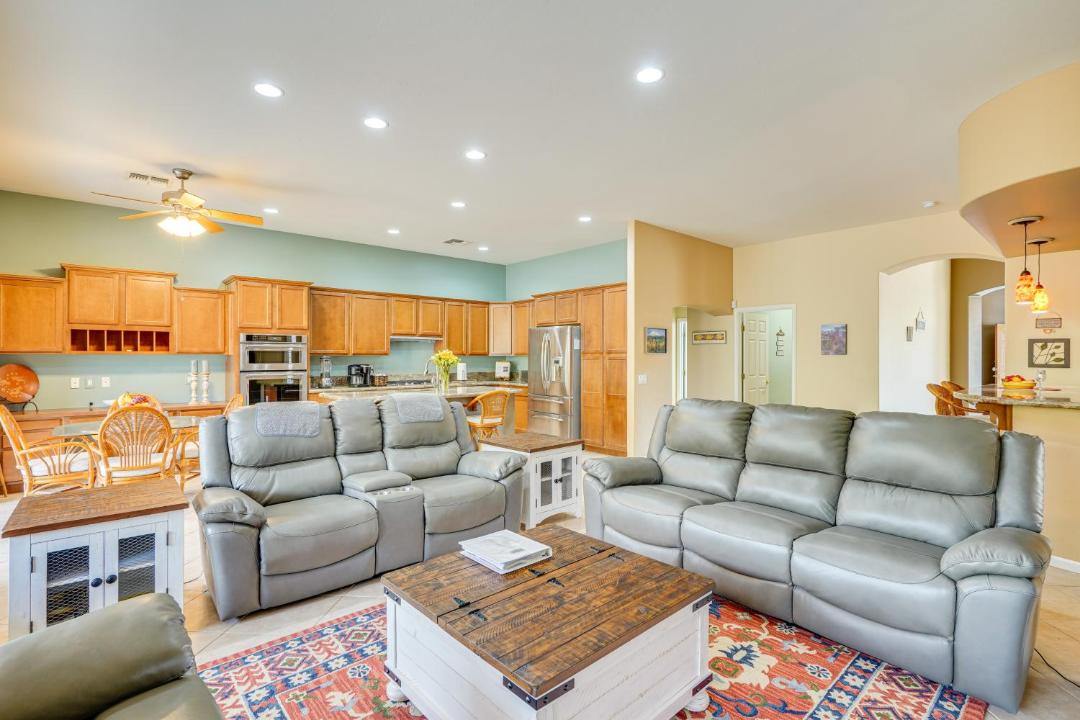 Photo of Livingroom in Saddlebrooke