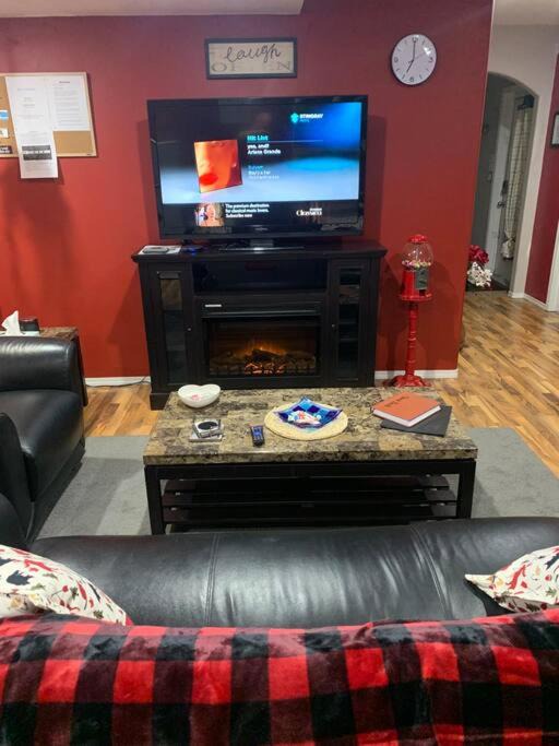 Photo of Livingroom in Sylvan Lake