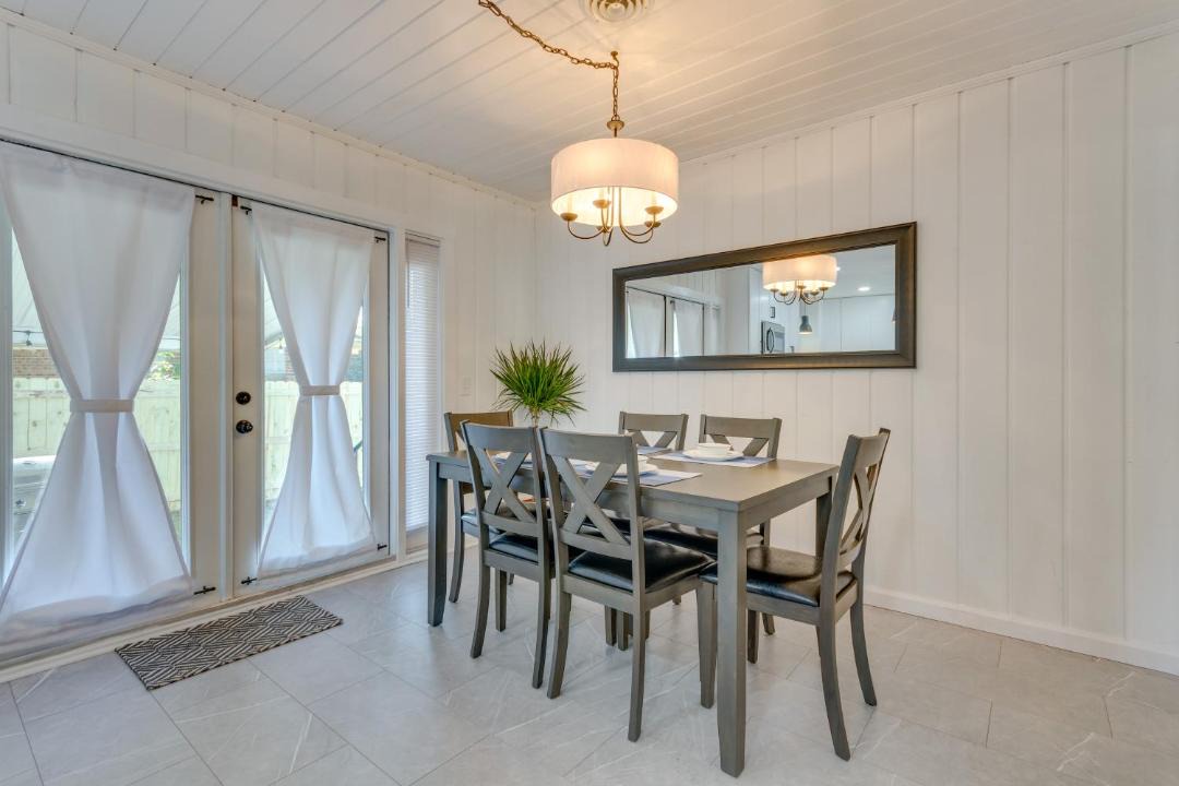 Photo of Livingroom in Myrtle Grove