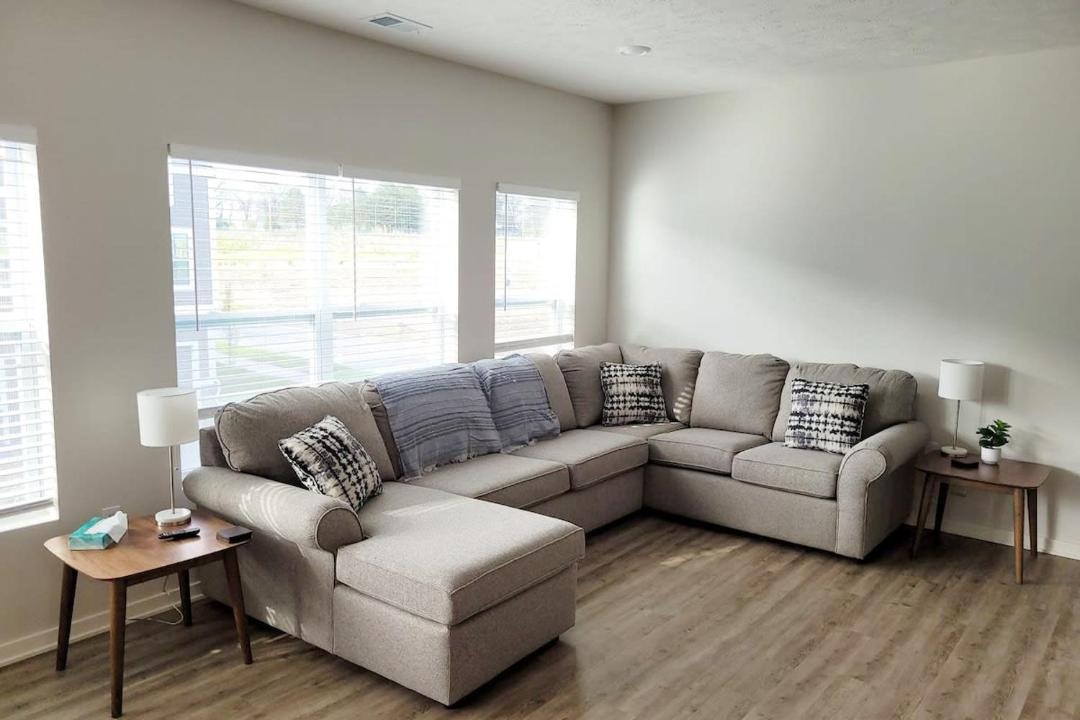 Photo of Livingroom in Elkhorn