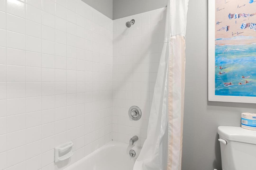 Photo of Bathroom in Harbor Village