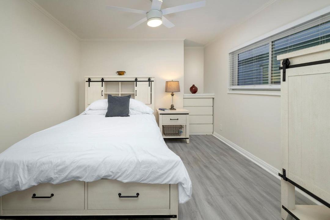 Photo of Bedroom in West Newport