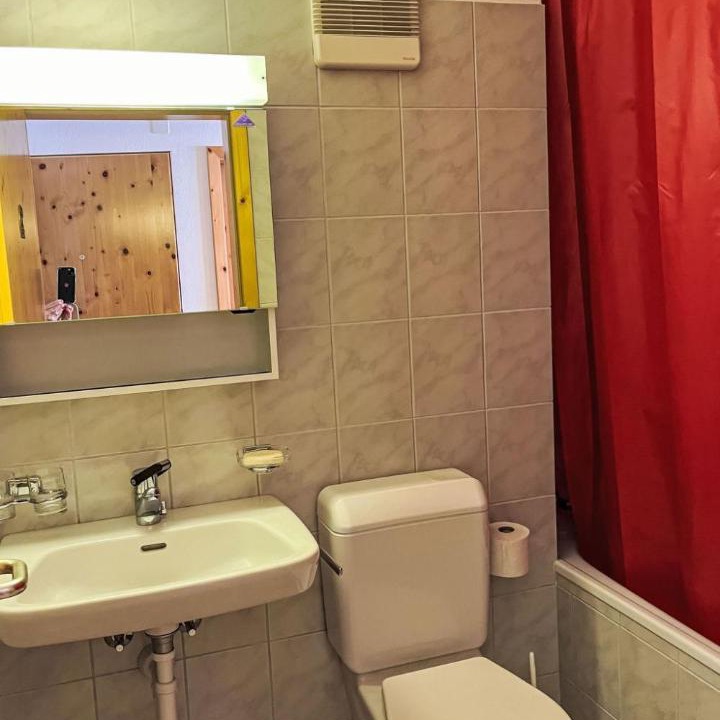Photo of Bathroom in Salouf