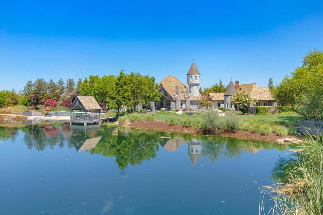 Photo of Others in Davis