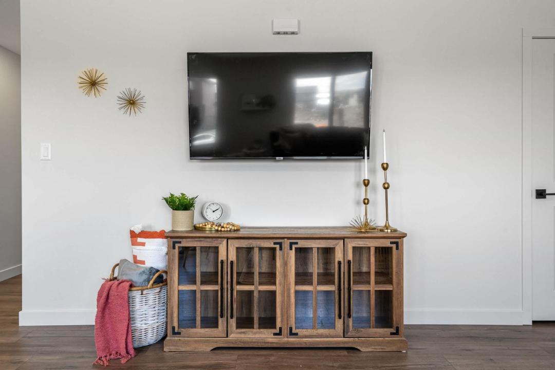 Photo of Livingroom in Pincher Creek
