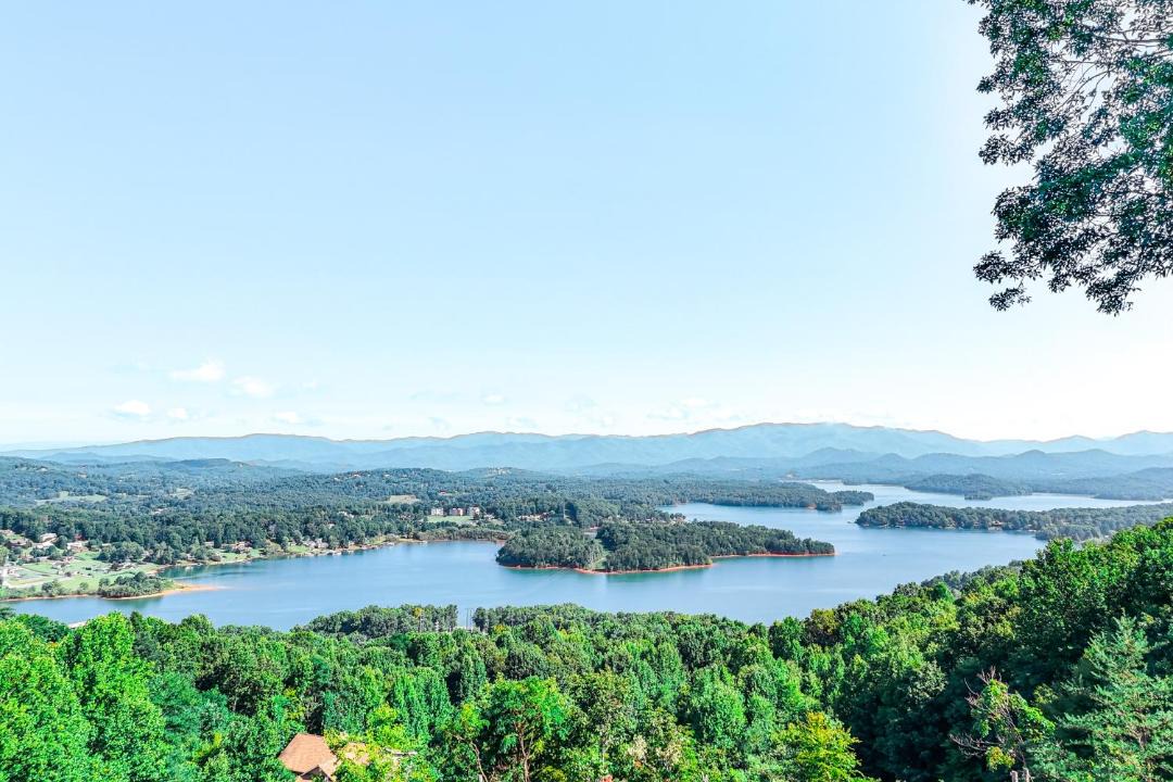 Photo of Others in Hiawassee