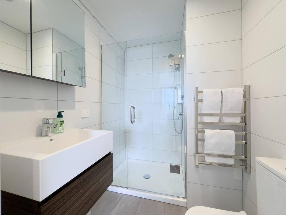 Photo of Bathroom in Greenlane - Ellerslie