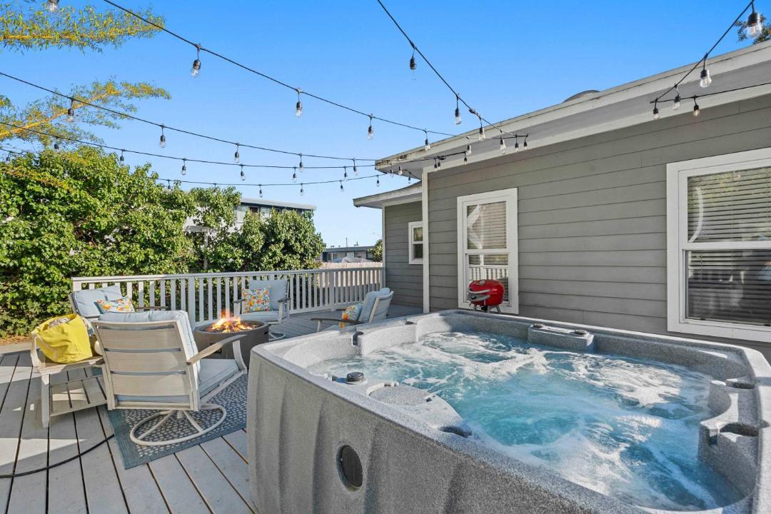 Photo of Patio Balcony in Roseville - Fleet Ridge