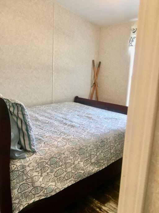 Photo of Bedroom in Weeki Wachee Gardens