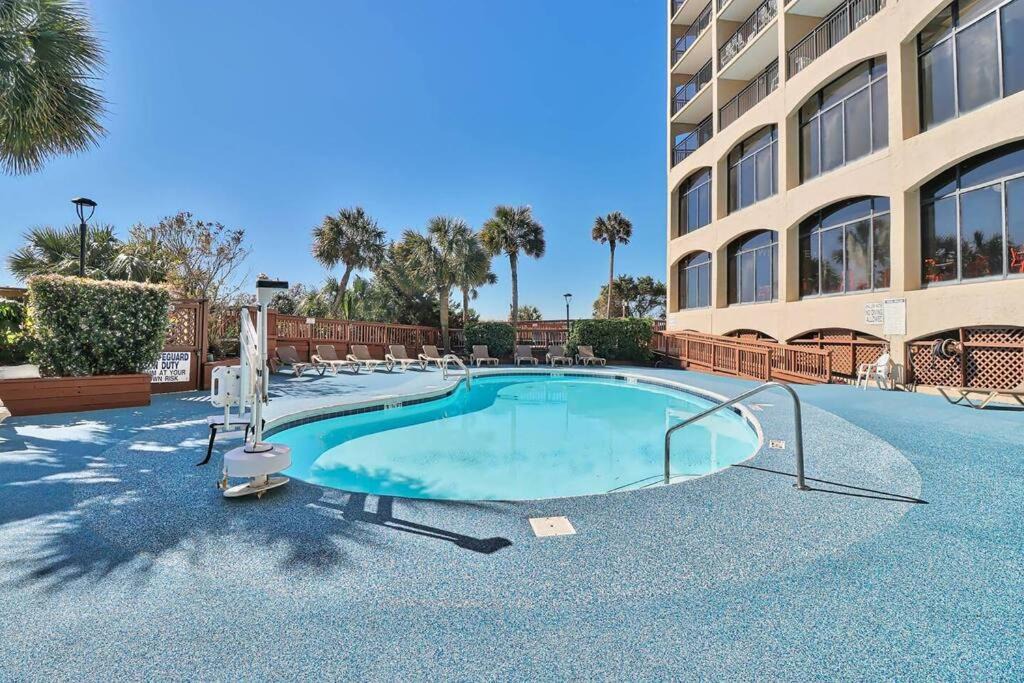 Photo of Patio Balcony in Windy Hill