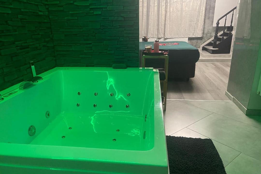 Photo of Bathroom in Koekelberg