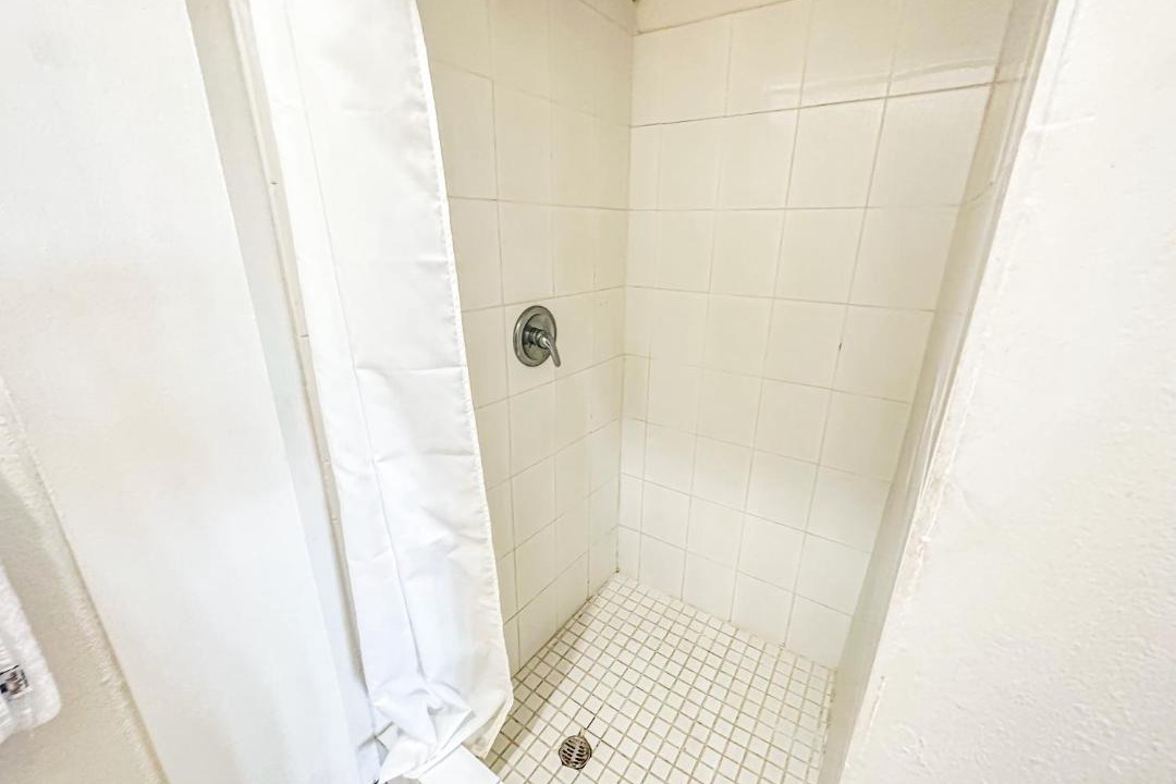 Photo of Bathroom in Carcel