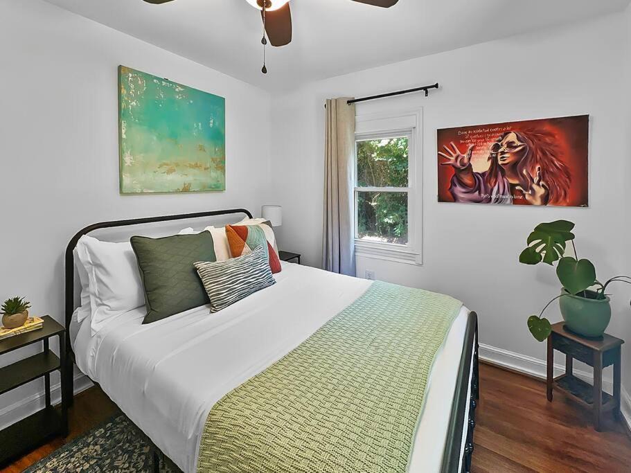 Photo of Bedroom in Charleston