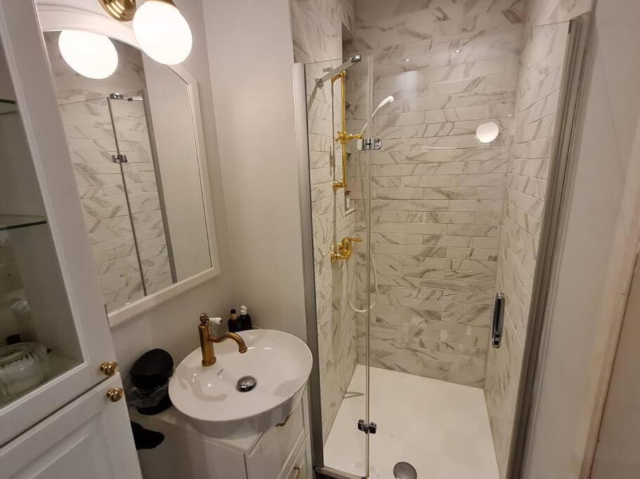 Photo of Bathroom in Zellik