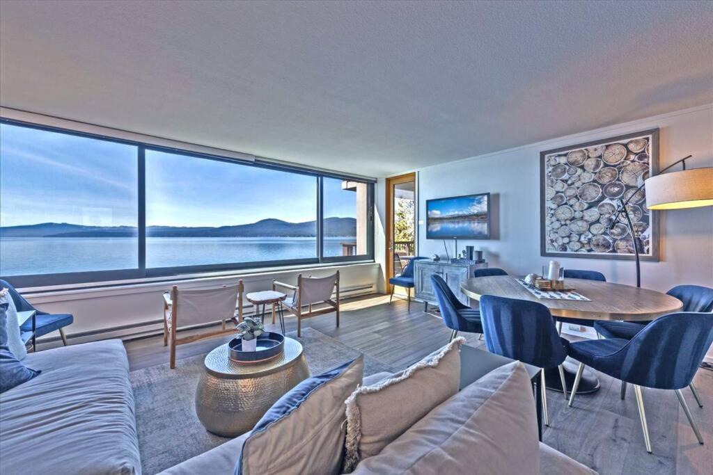 Photo of Livingroom in Brockway