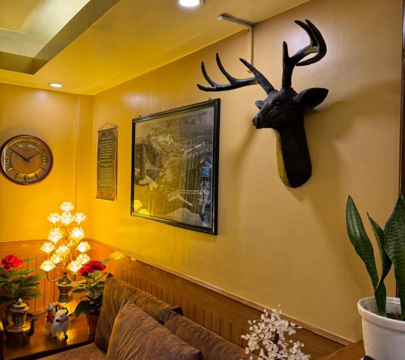 Photo of Livingroom in Boudhha