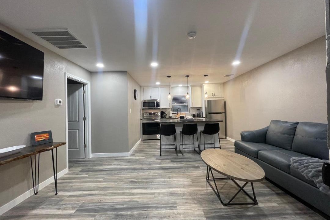 Photo of Livingroom in Clayton