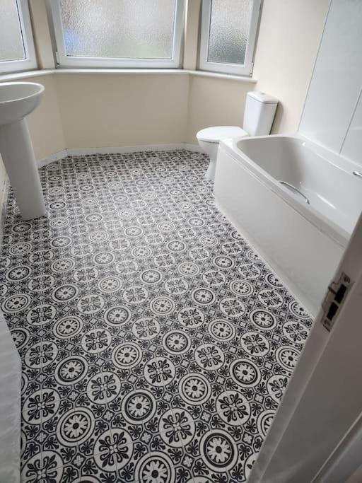 Photo of Bathroom in Glenisla