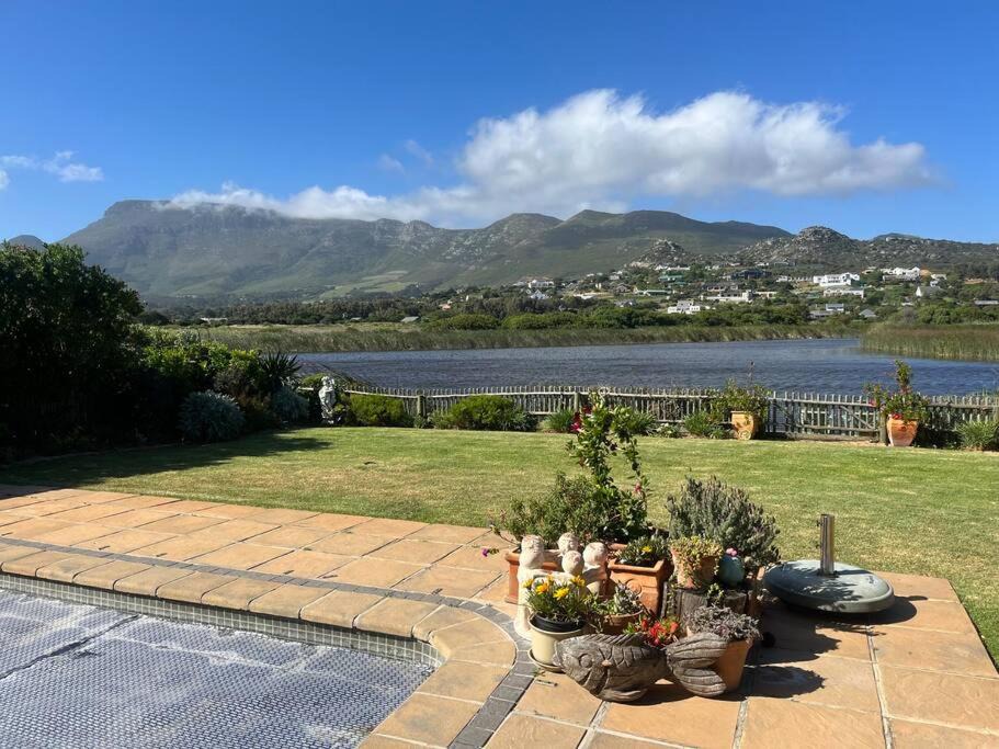 Photo of Others in Noordhoek