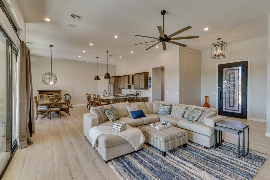 Photo of Livingroom in Apache Junction
