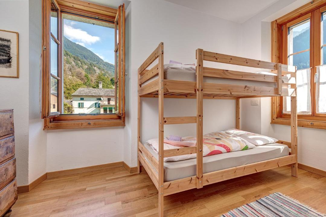 Photo of Bedroom in Castasegna
