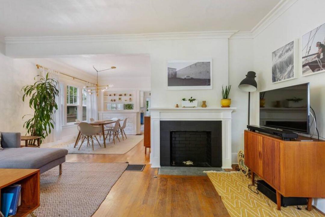 Photo of Livingroom in Ladd's Addition