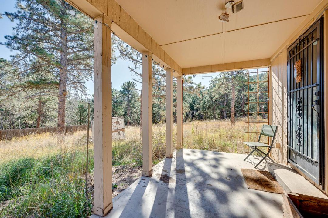 Photo of Patio Balcony in Coal Creek Canyon