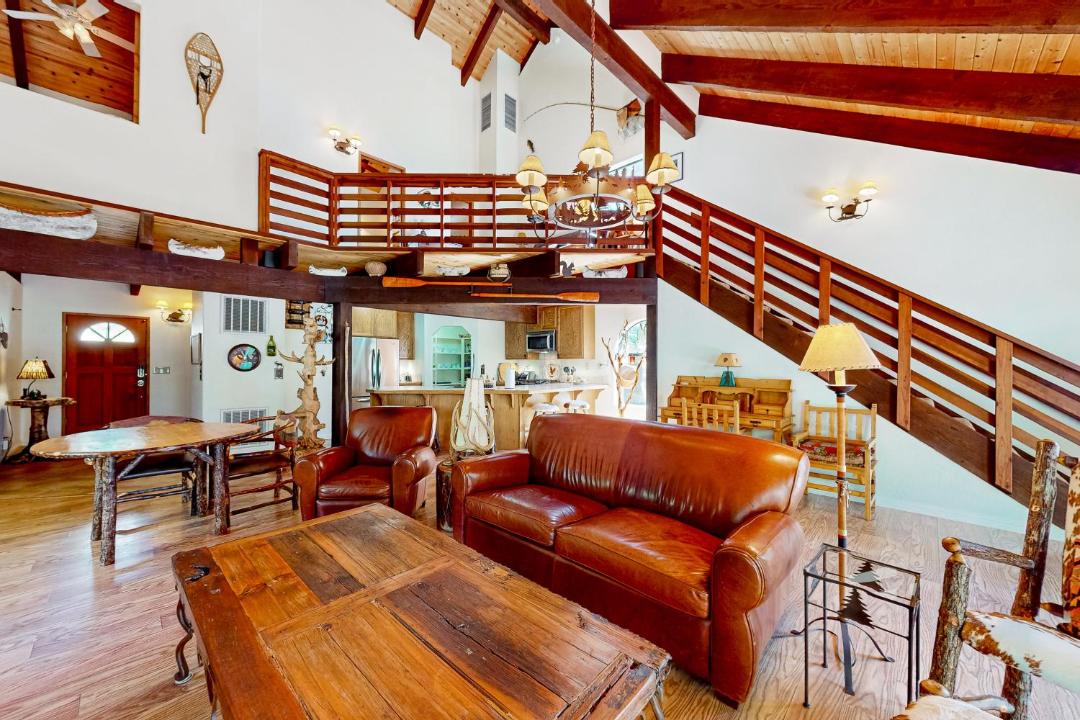 Photo of Livingroom in Bass Lake