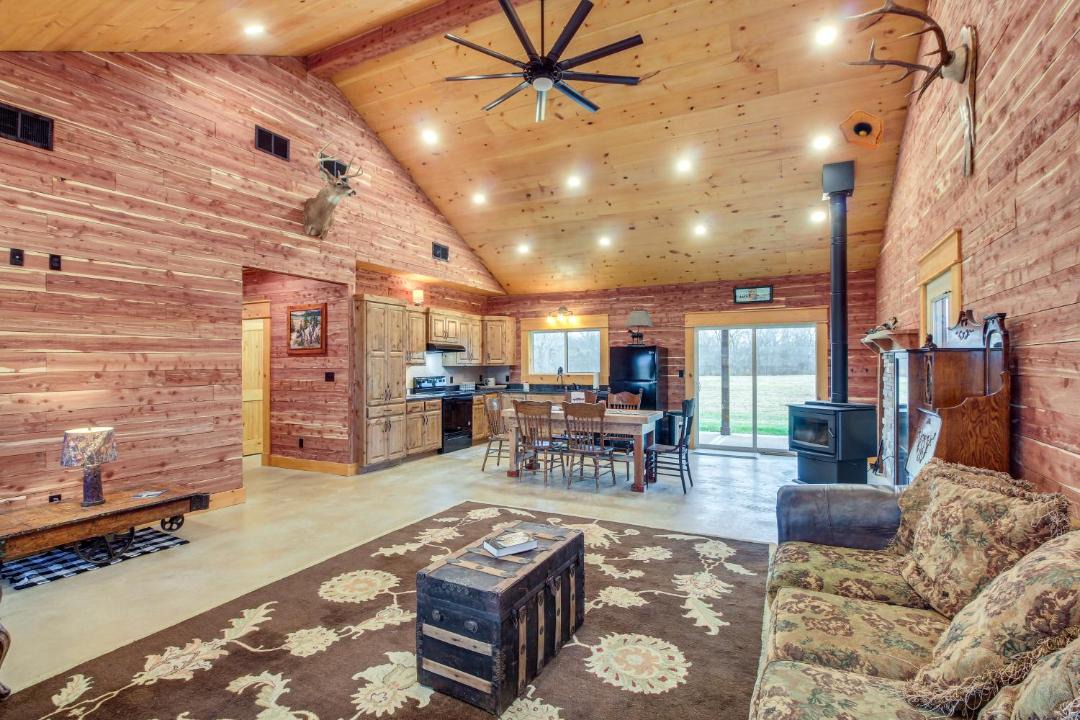 Photo of Livingroom in Drexel