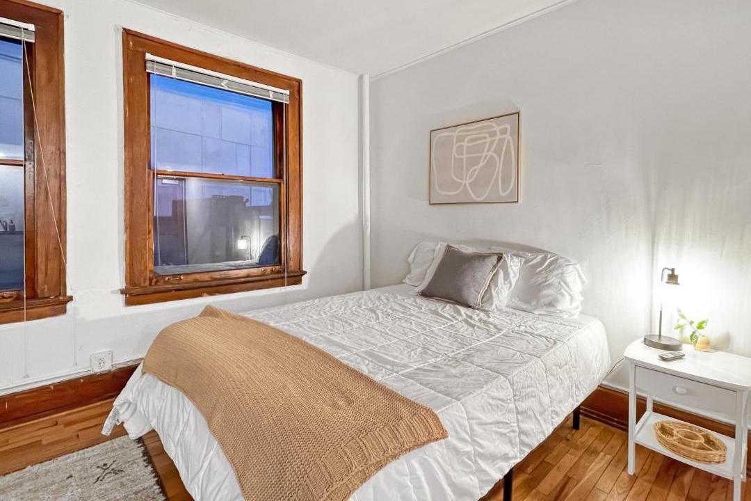 Photo of Bedroom in Downtown Des Moines