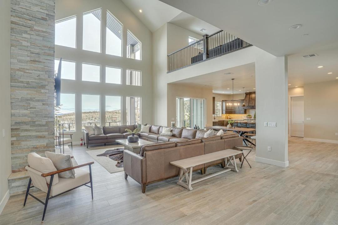 Photo of Livingroom in Brian Head