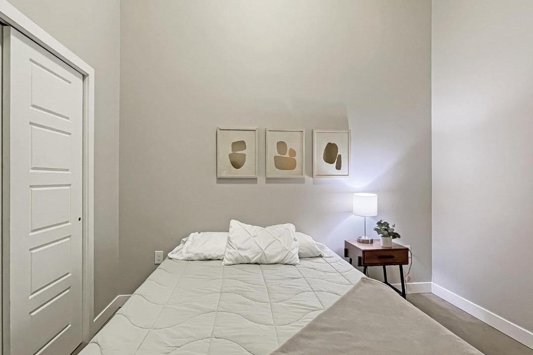 Photo of Bedroom in Downtown Des Moines