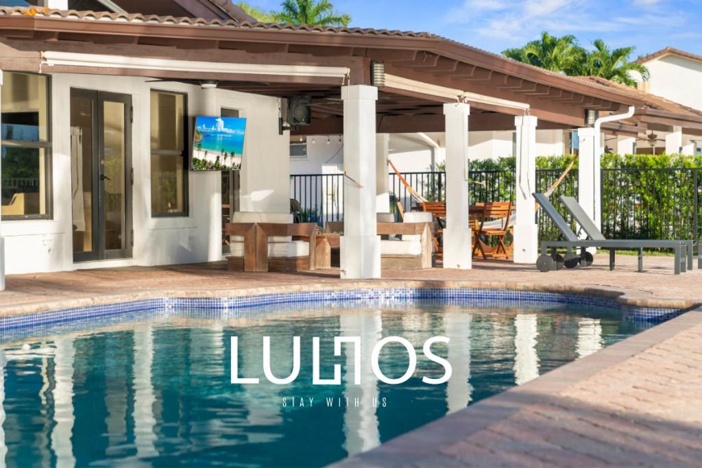 Photo of Outdoor in Country Club