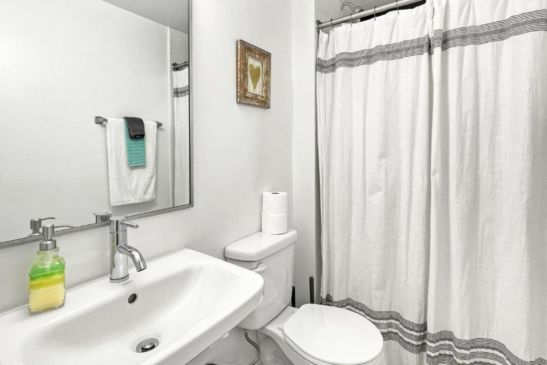 Photo of Bathroom in Downtown Des Moines