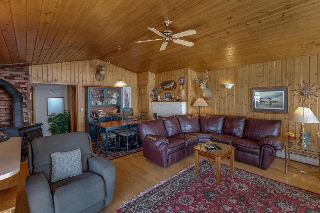 Photo of Livingroom in Crosslake