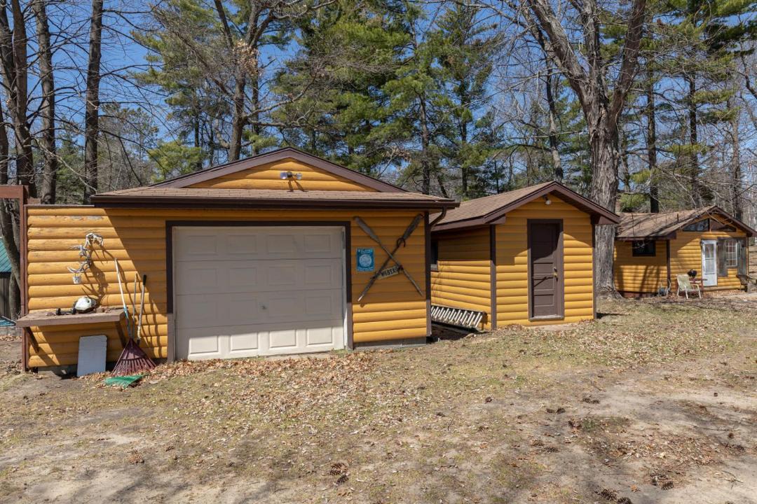 Photo of Buildings in Crosslake