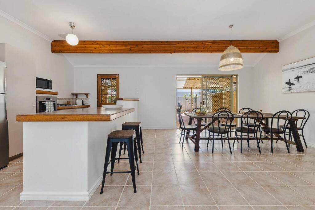 Photo of Livingroom in Dawesville