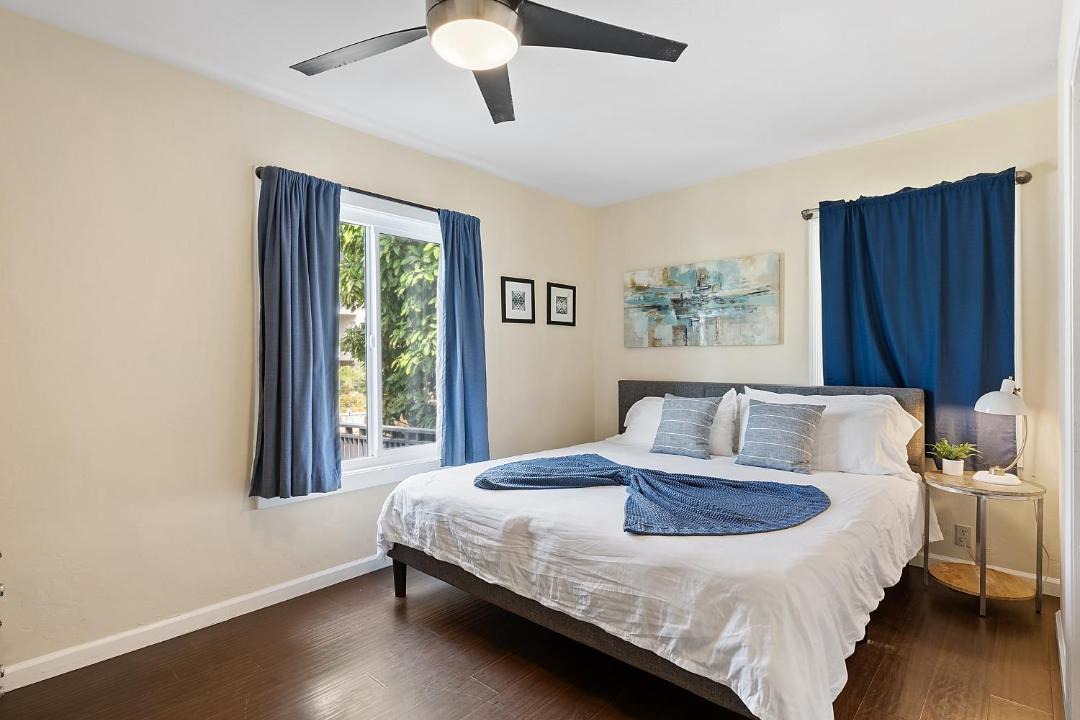 Photo of Bedroom in Crown Point