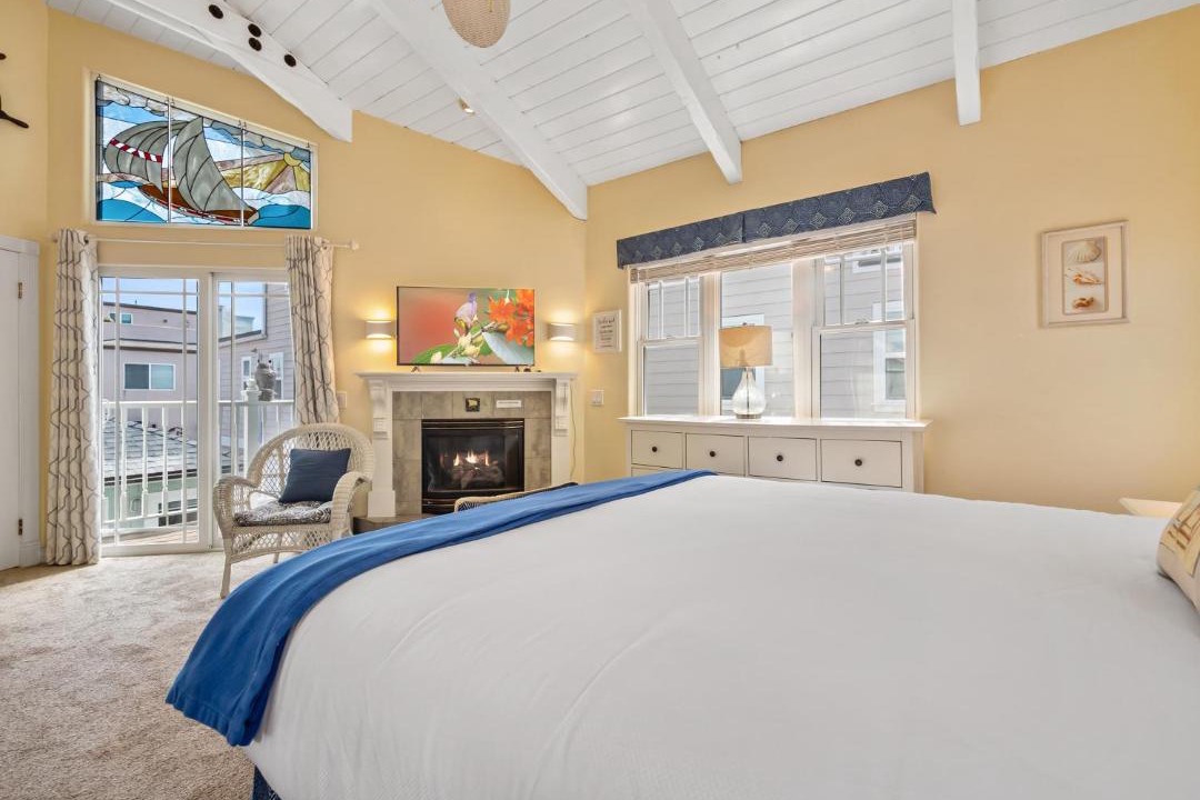Photo of Bedroom in South Mission Beach