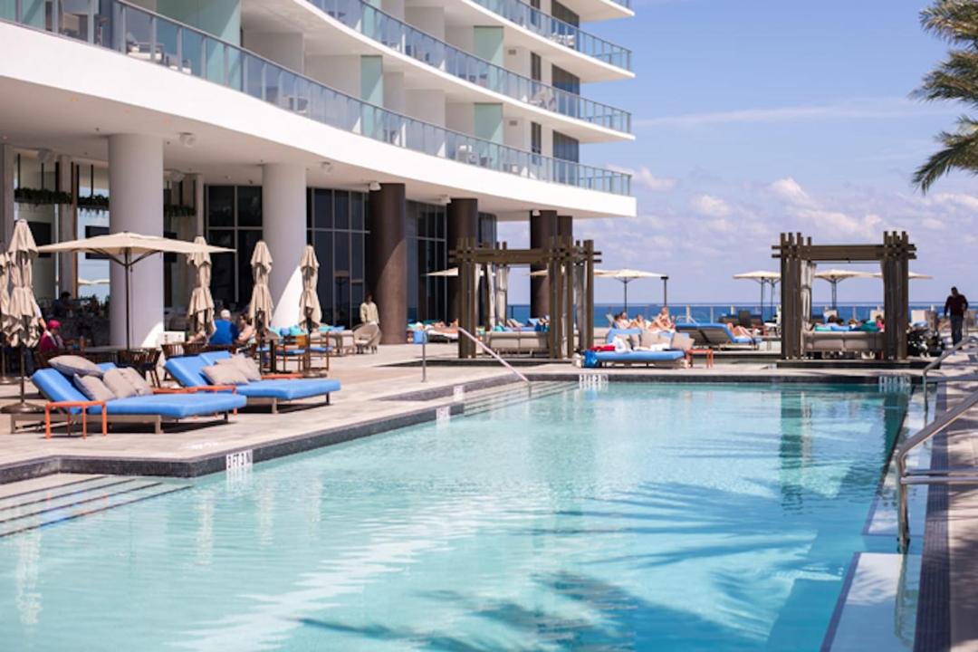 Photo of Patio Balcony in Hollywood South Central Beach