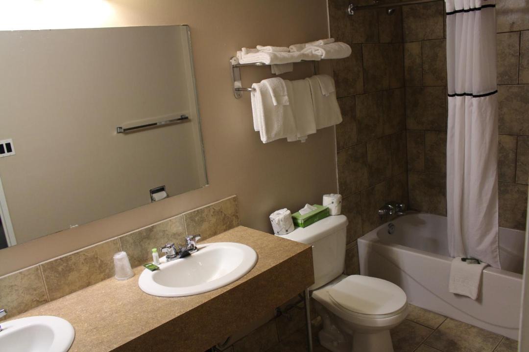 Photo of Bathroom in Swift Current