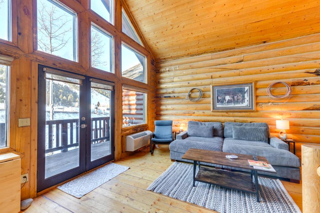 Photo of Livingroom in Jackson