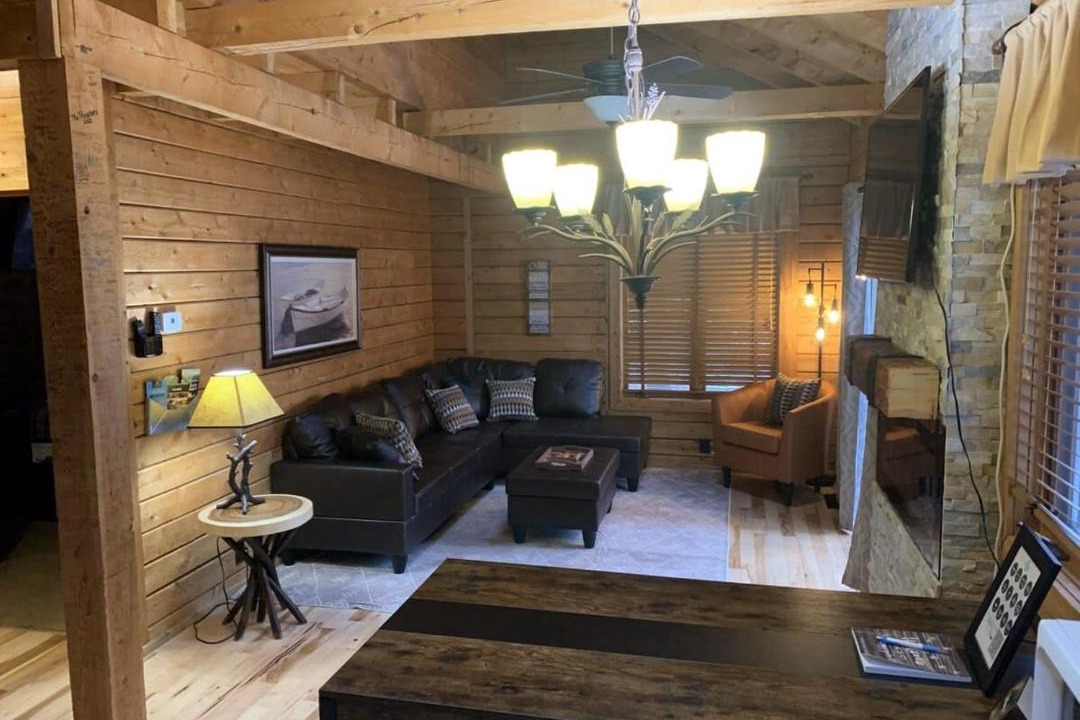 Photo of Livingroom in Thompsonville
