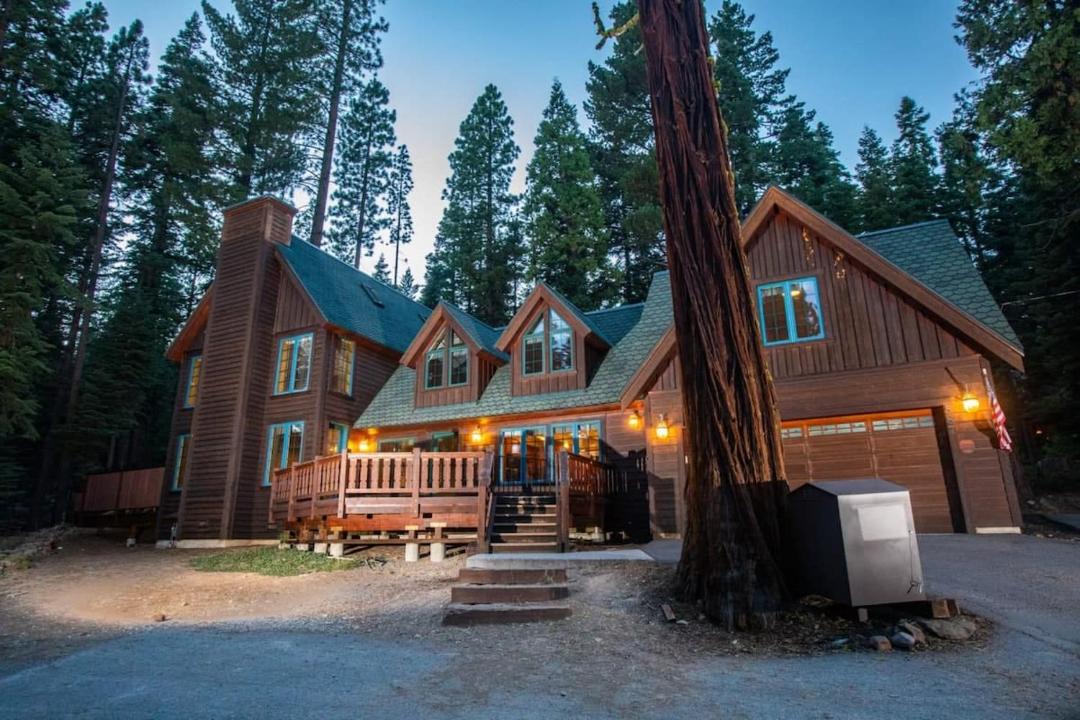 Photo of Buildings in Carnelian Bay