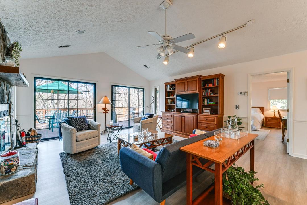 Photo of Livingroom in Sky Valley