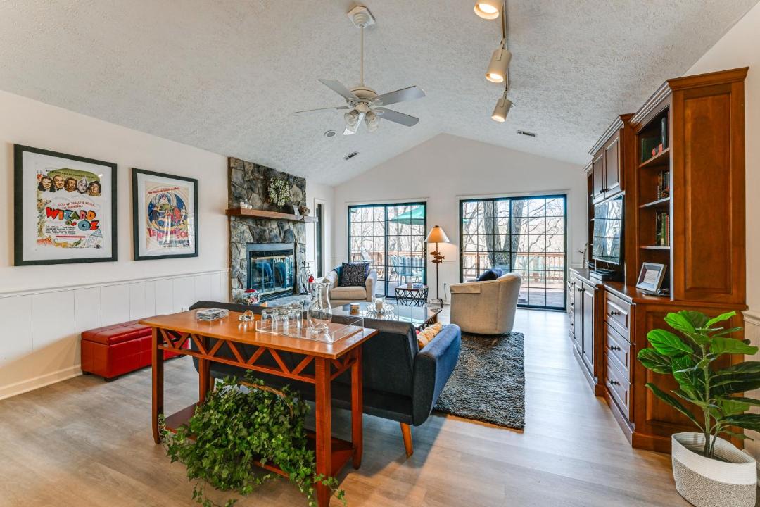 Photo of Livingroom in Sky Valley